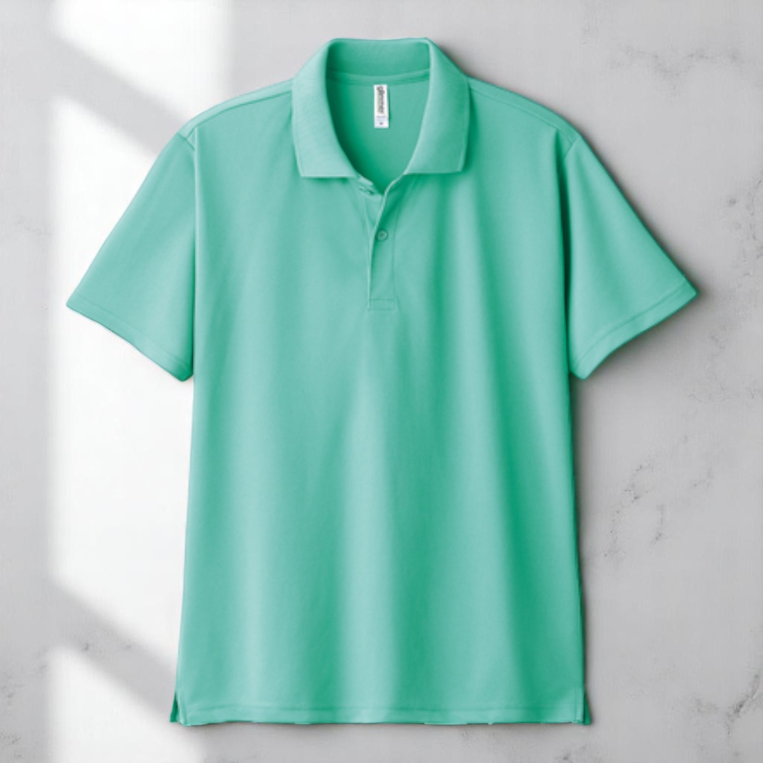 ミントグリーン