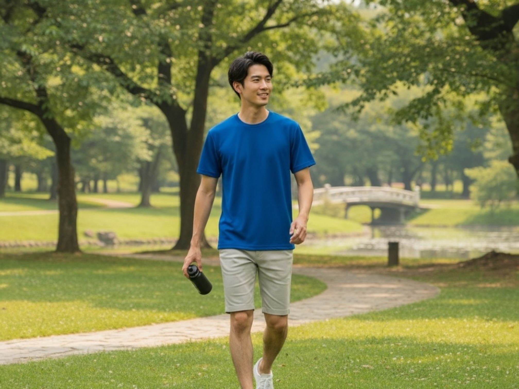 4.4オンスドライTシャツ（着用例）