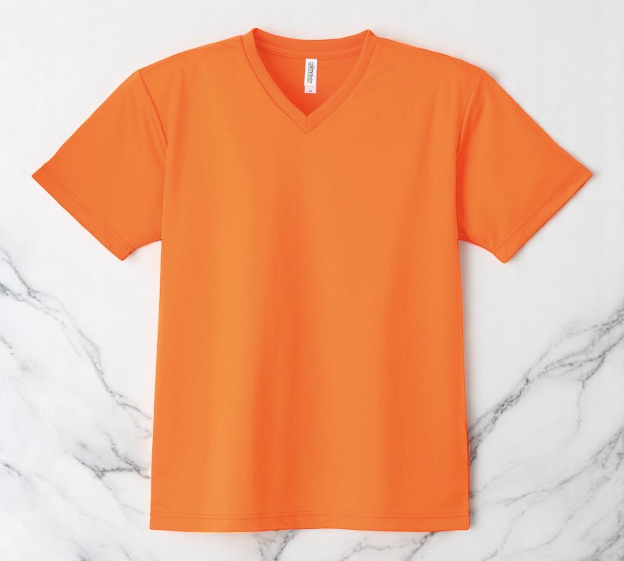 4.4オンスドライVネックTシャツ