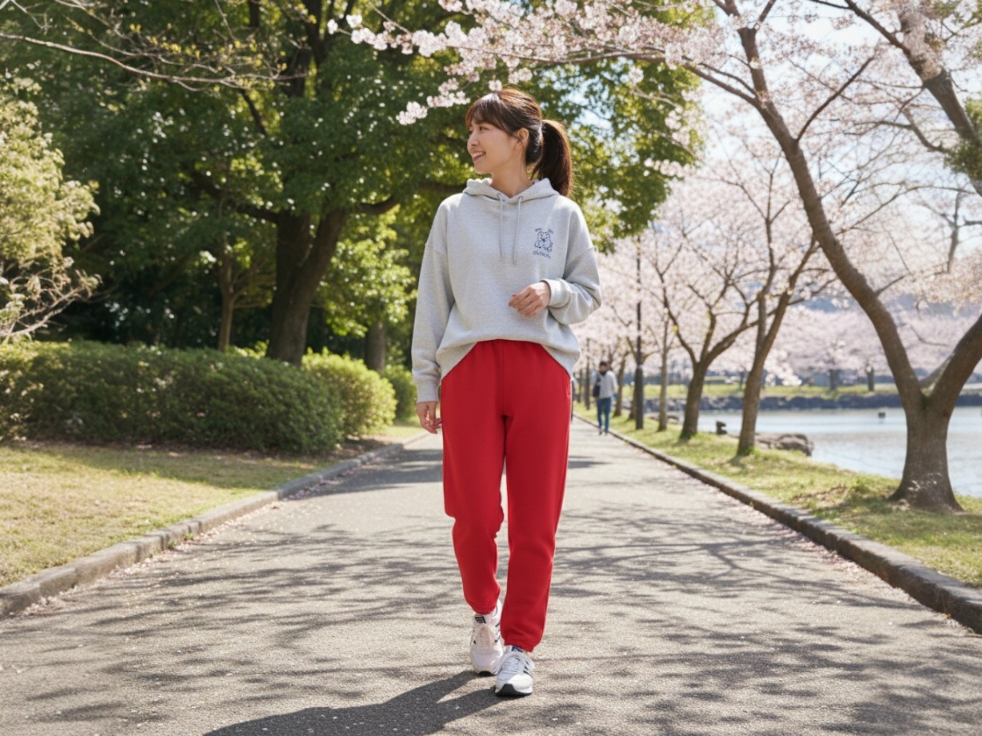 9.7オンススタンダードスウエットパンツ（着用例）