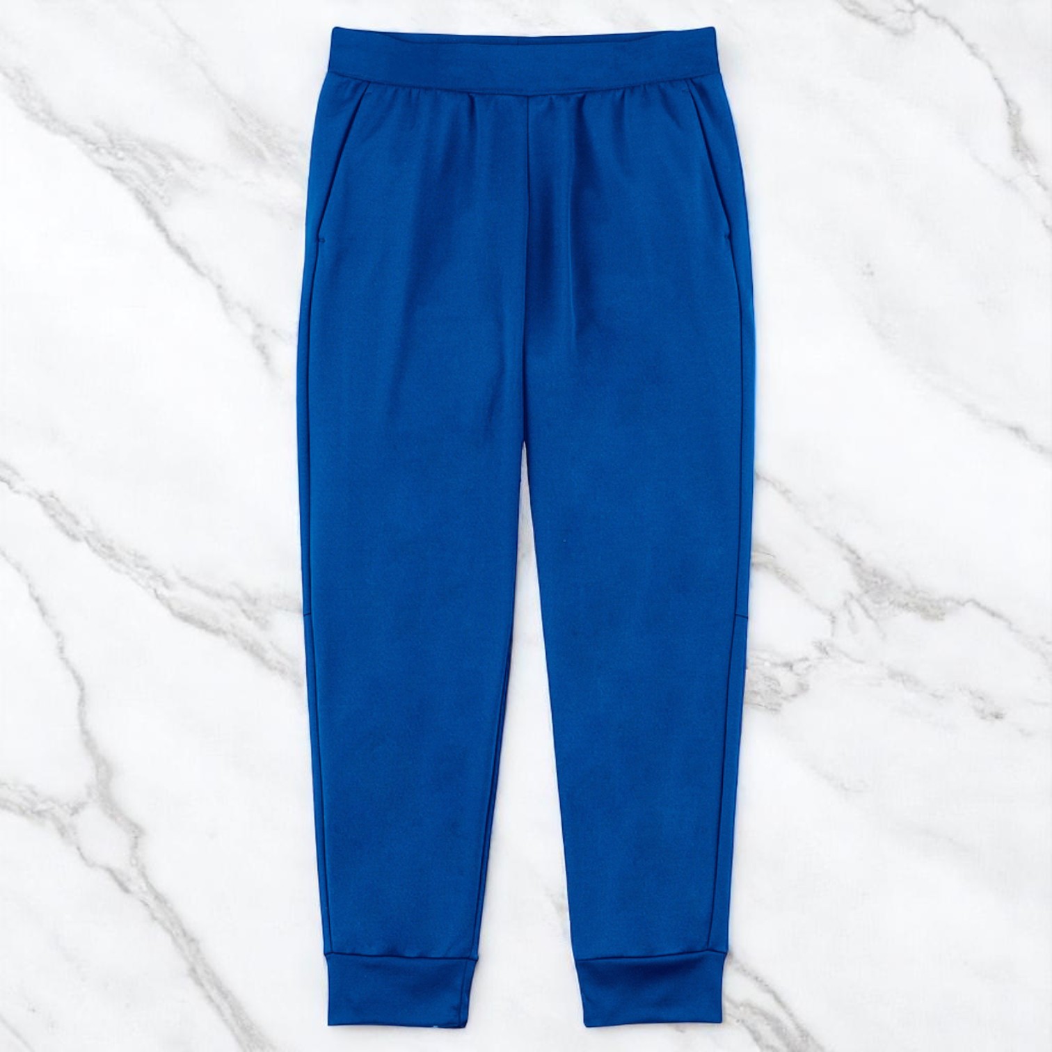 ロイヤルブルー