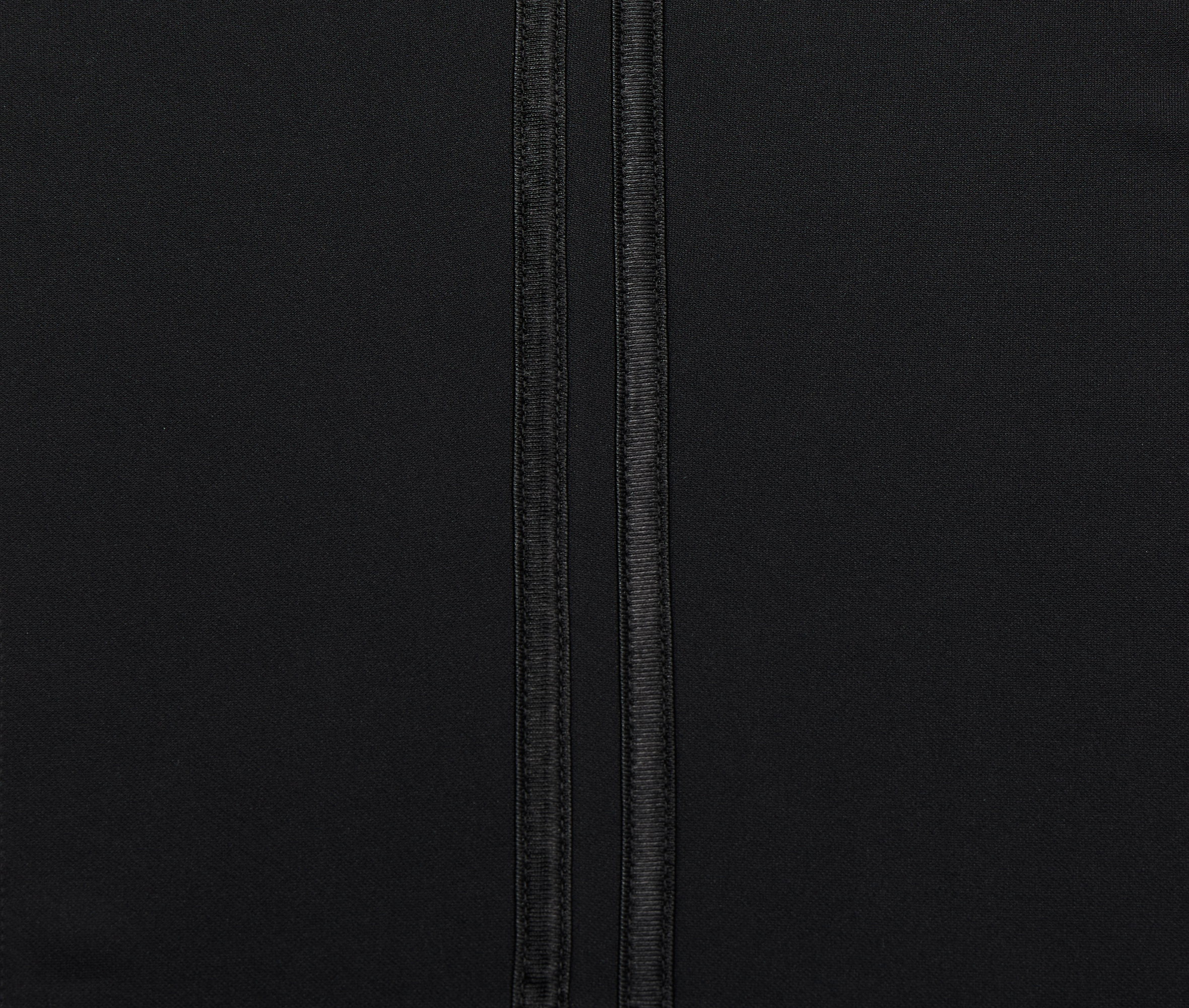 ブラック/グロスブラック