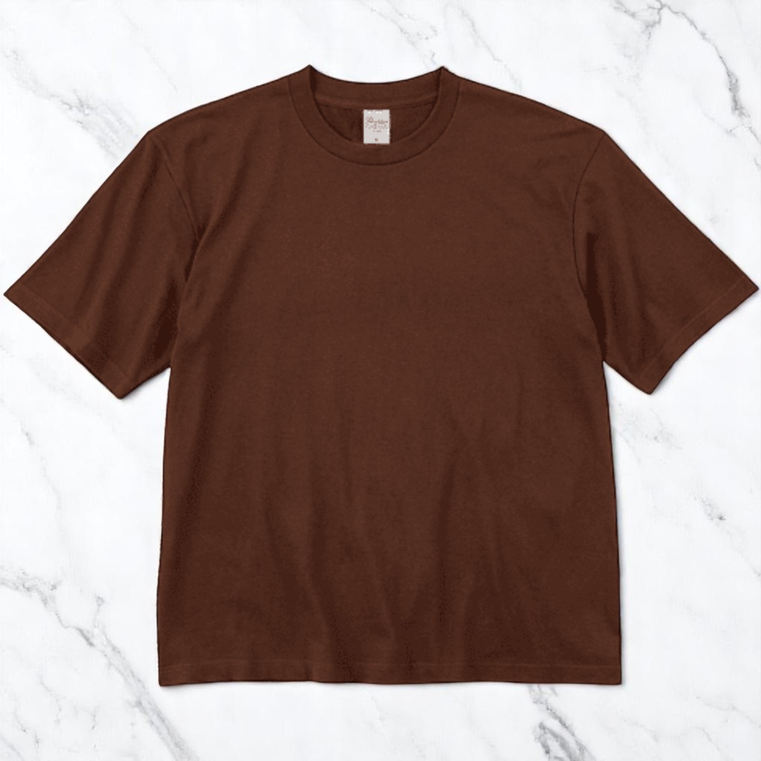 ダークブラウン